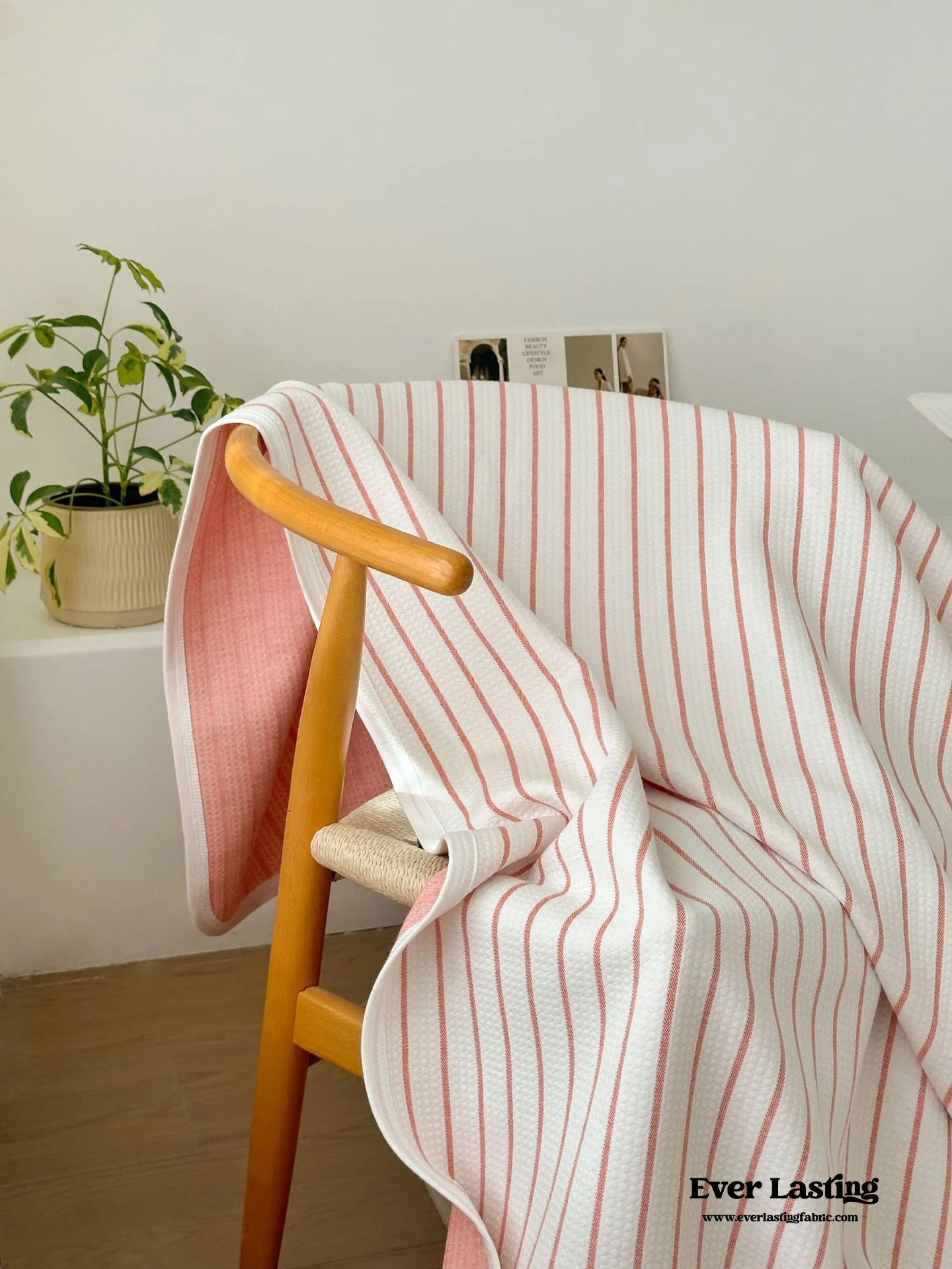 Breathable Pastel Knitted Blanket / Pink Stripes