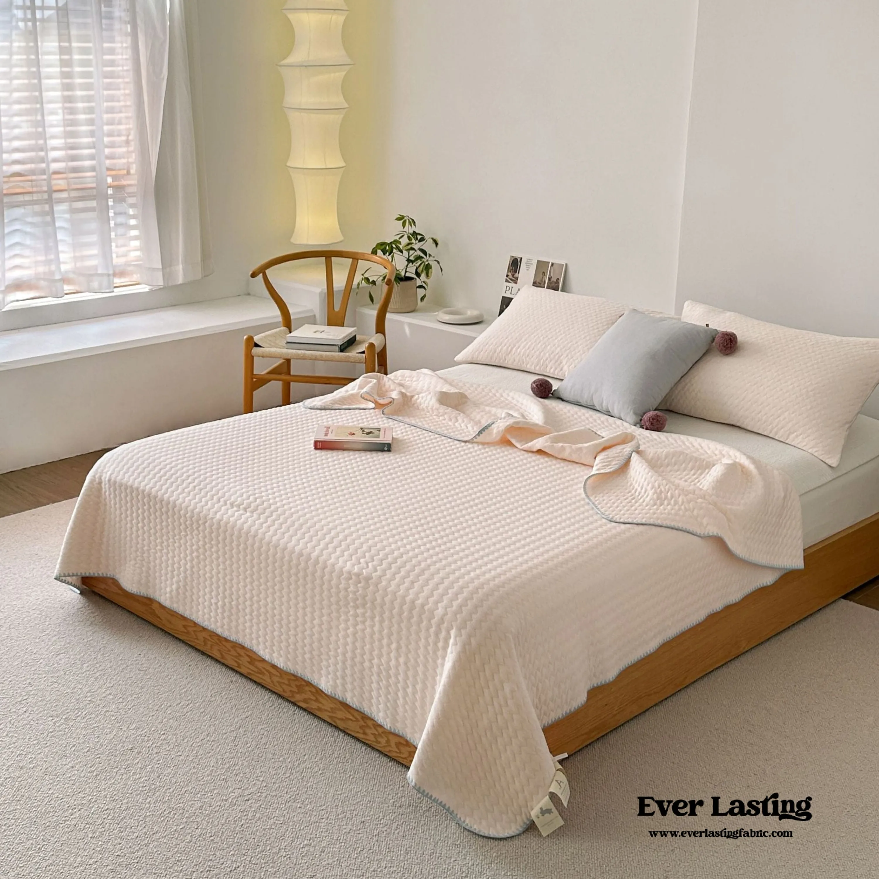 Breathable Pastel Knitted Blanket / Pink Stripes