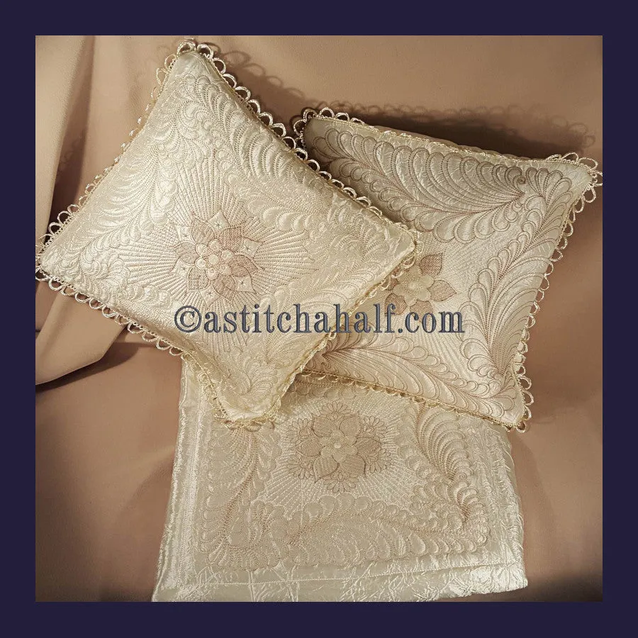 Feathers Latte Pillow Quilt Combo