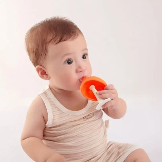 Mombella Mushroom Teether - Green